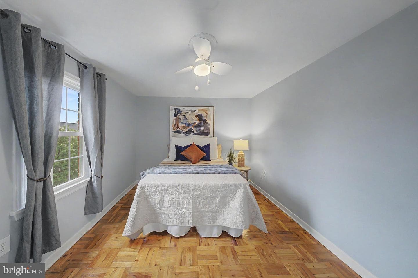6607 Potomac Avenue #c2 photo 15