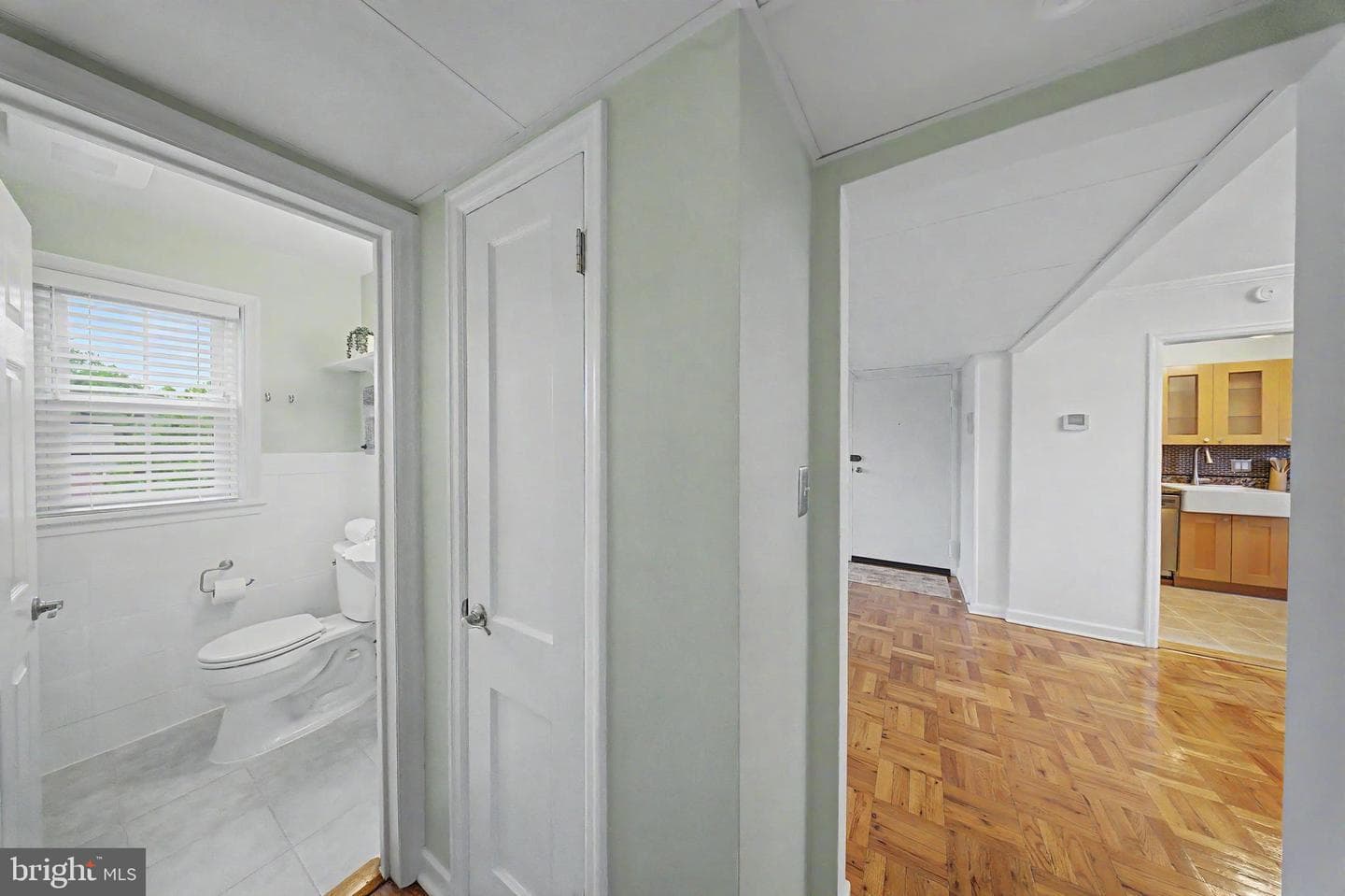 6607 Potomac Avenue #c2 photo 24