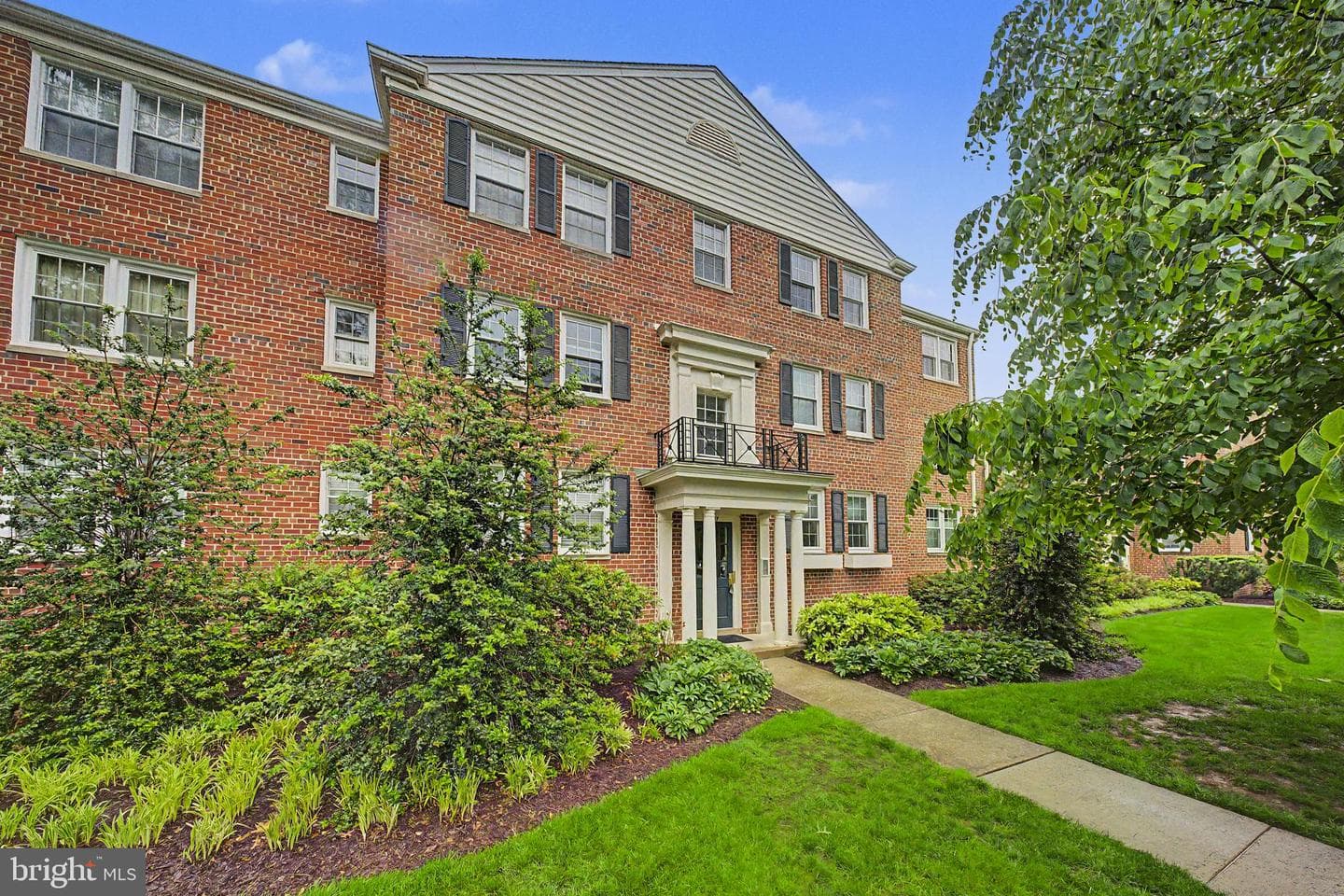 6607 Potomac Avenue #c2 photo 30
