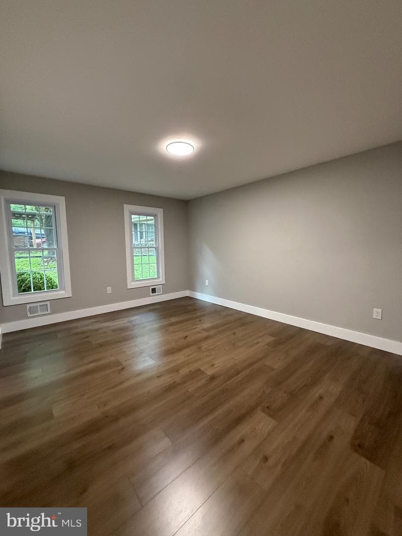 7937 Saint George Court photo 29