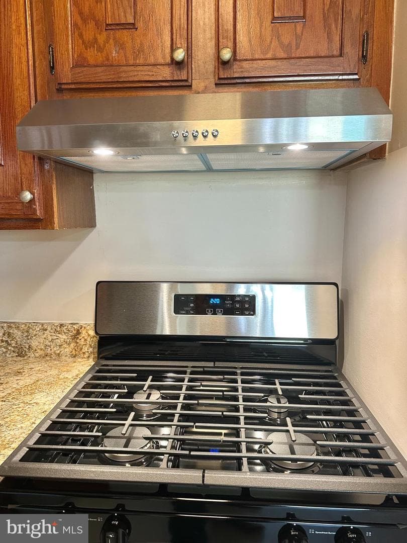 6141 Leesburg Pike #404 photo 13
