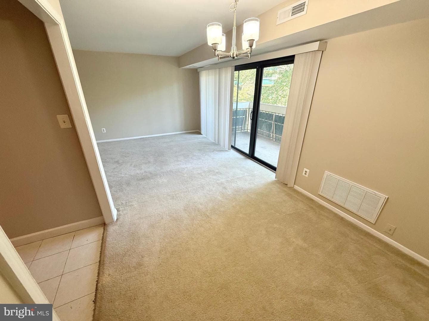 6141 Leesburg Pike #404 photo 15