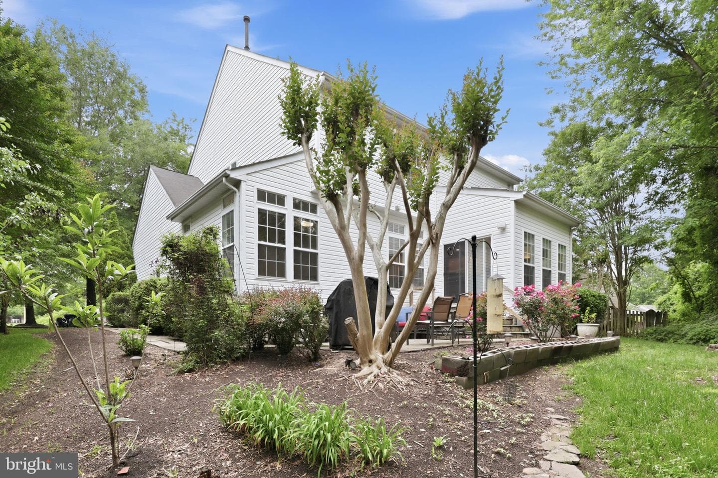 9799 Lorraine Carol Way photo 11