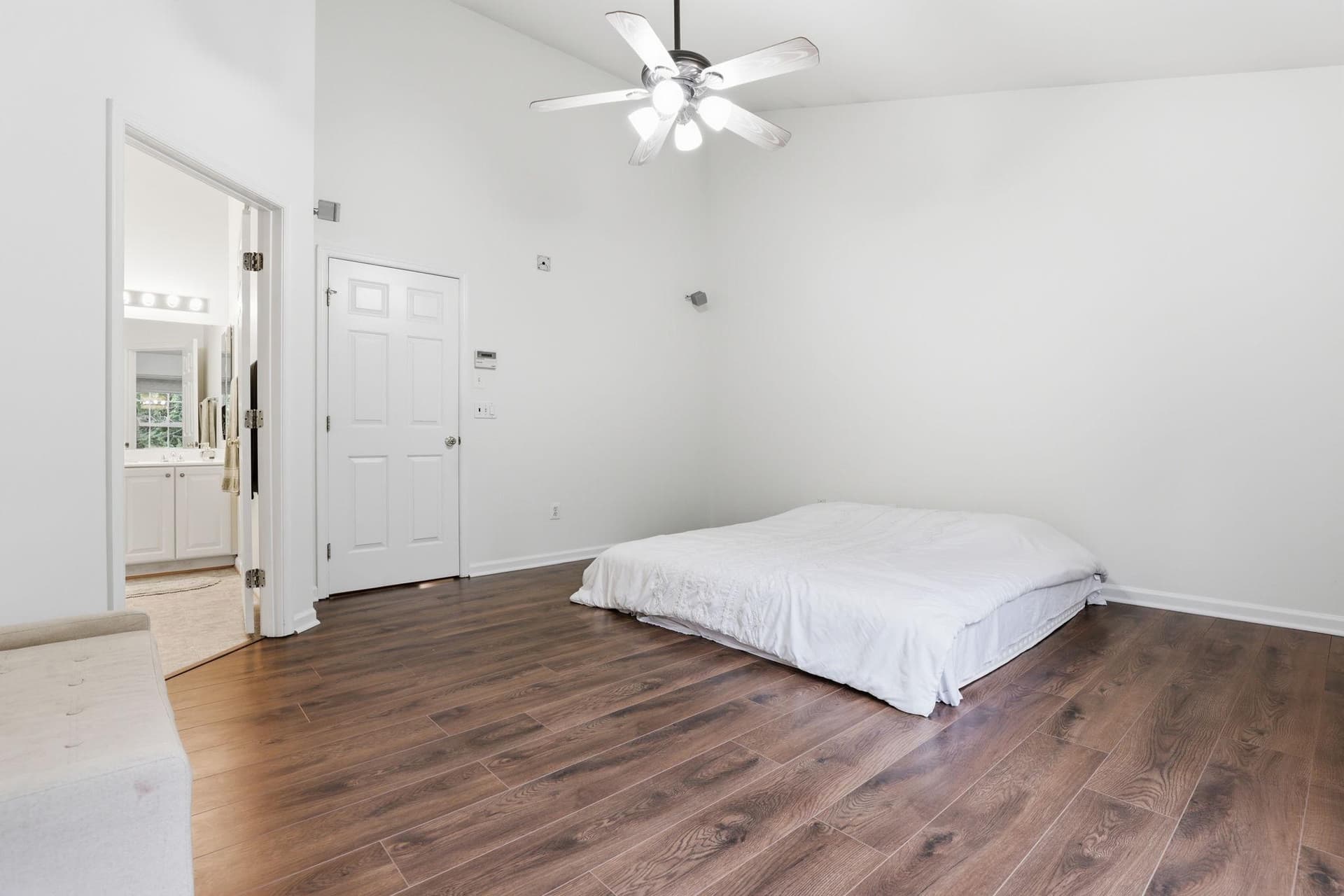 9799 Lorraine Carol Way photo 27