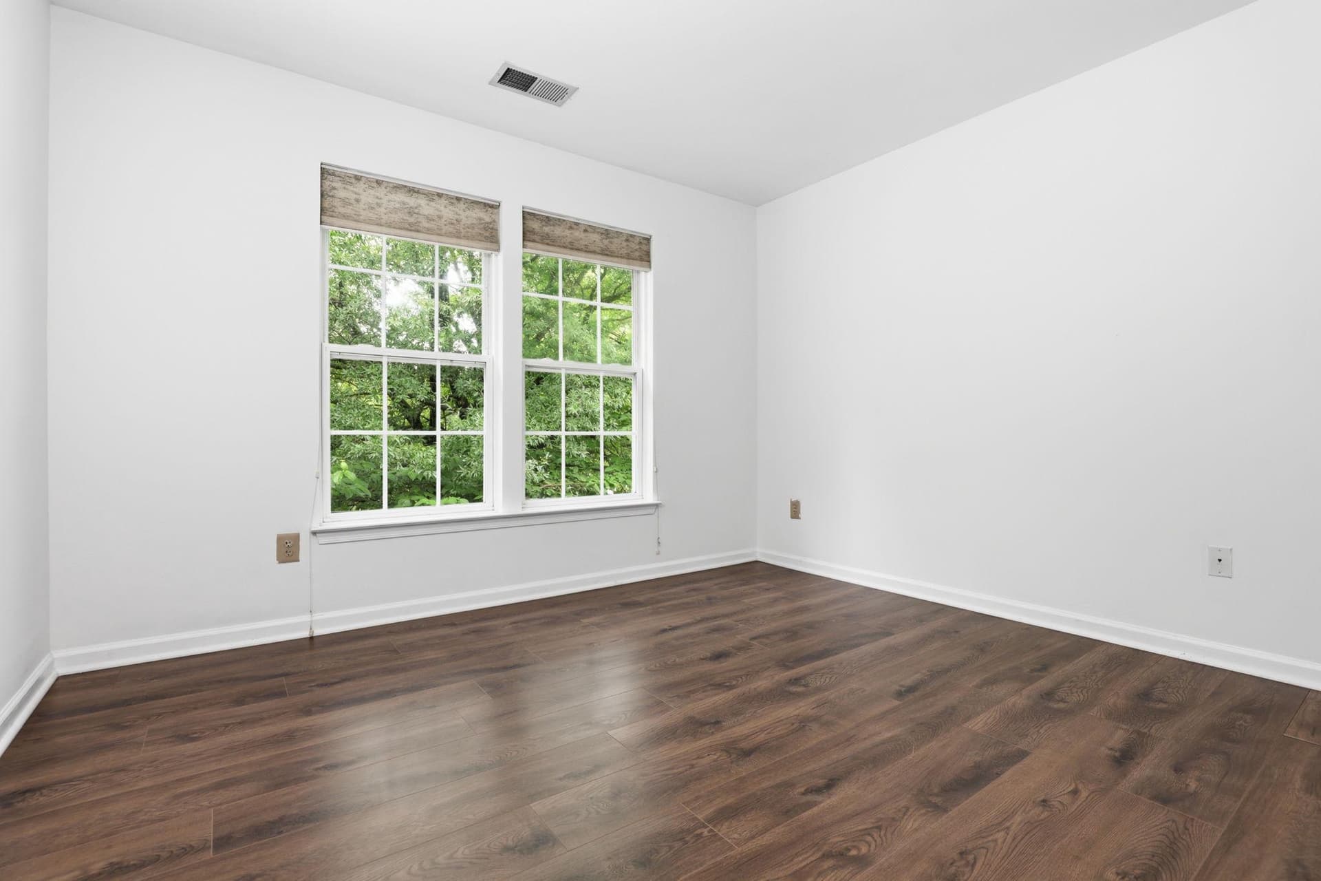 9799 Lorraine Carol Way photo 37