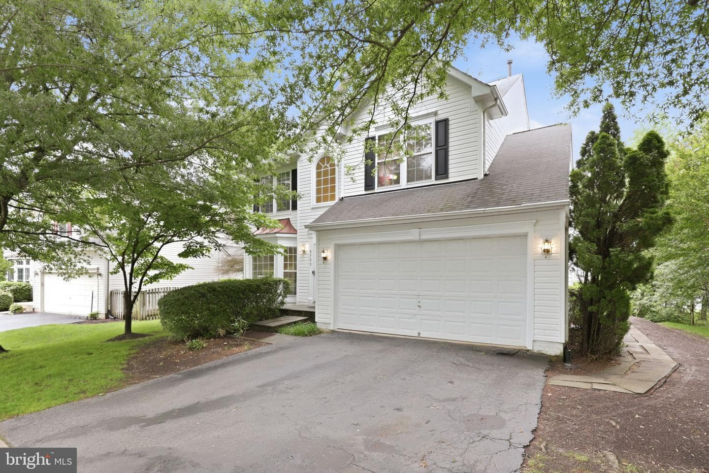 9799 Lorraine Carol Way photo 5
