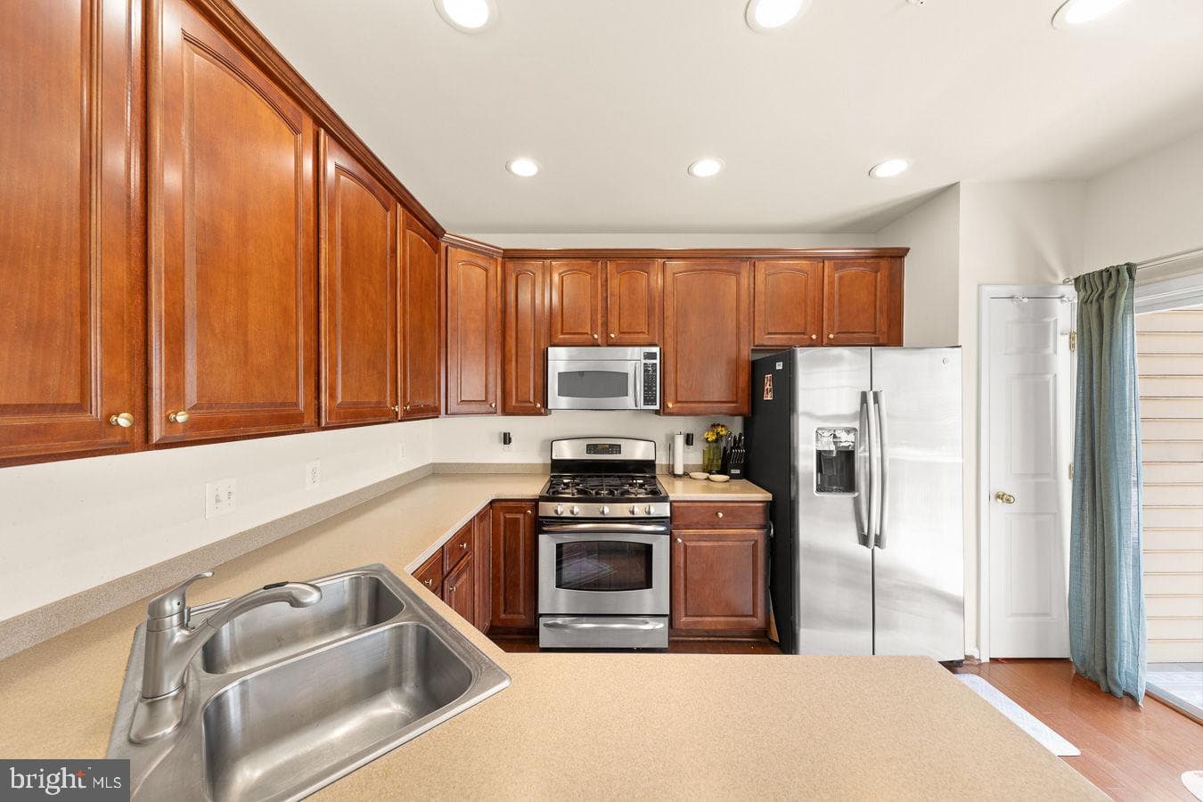 4457 Beacon Grove Circle #705b photo 14