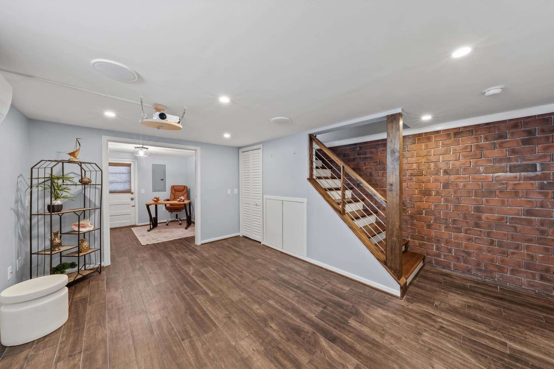 2204 Dartmouth Drive photo 20