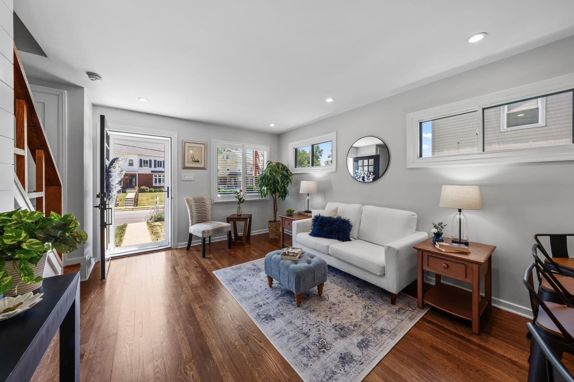 2204 Dartmouth Drive photo 4