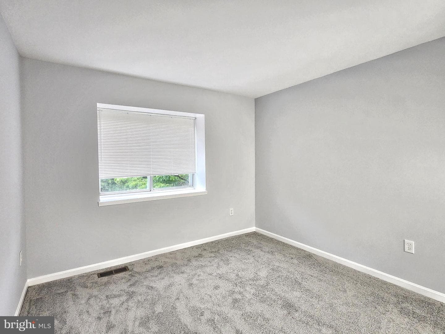 4587 Logsdon Drive #31 photo 33