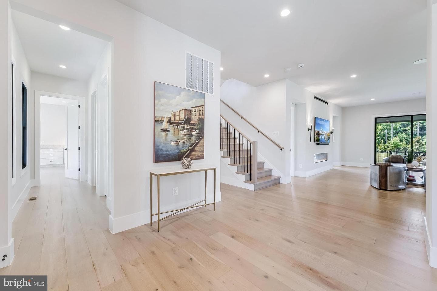 665 Stratford Hill Court photo 14