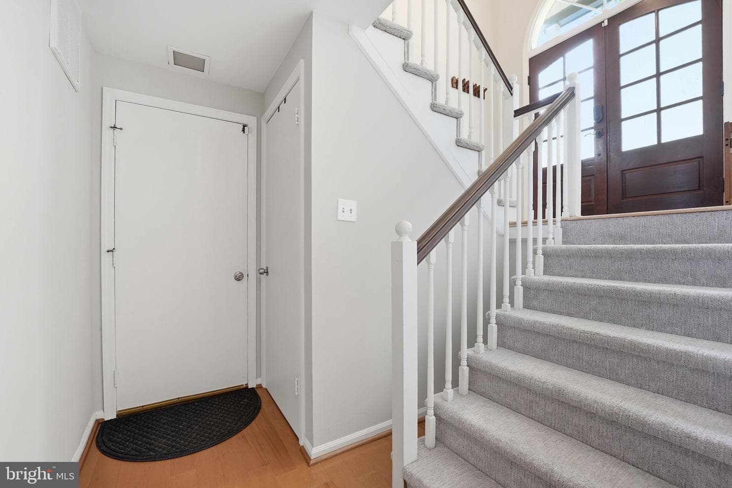 7601 Cervantes Court photo 32