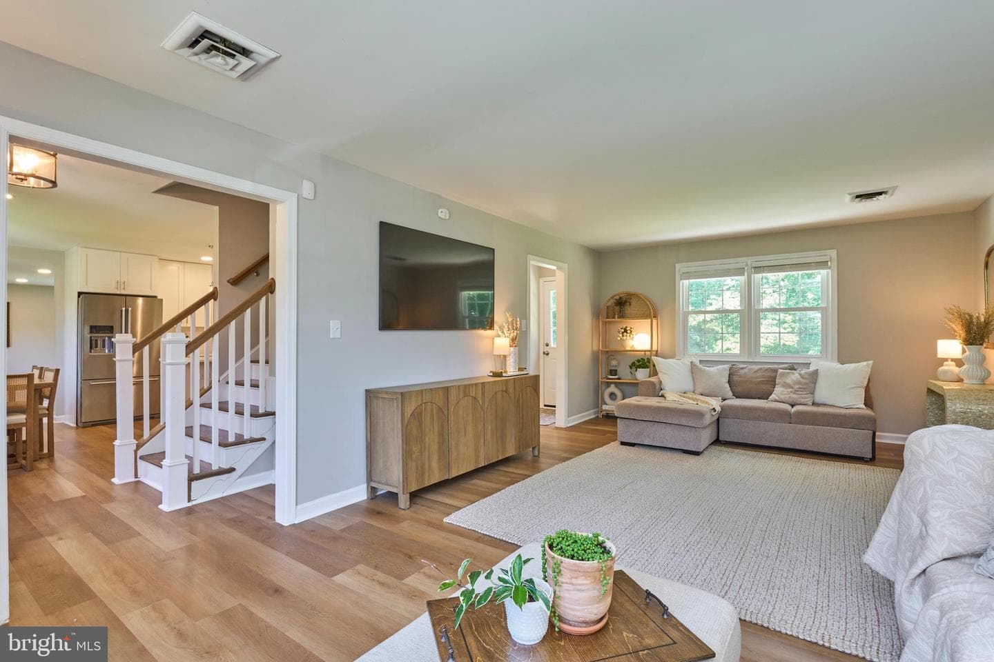 12012 Wayland Street photo 9