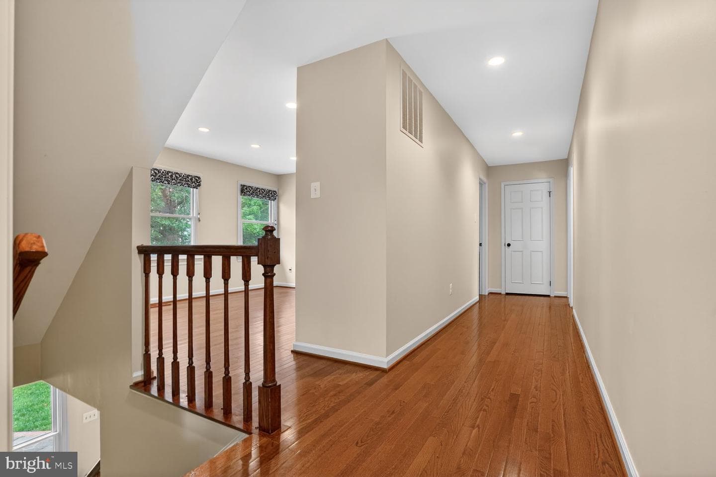 7007 Devereux Circle Drive photo 32
