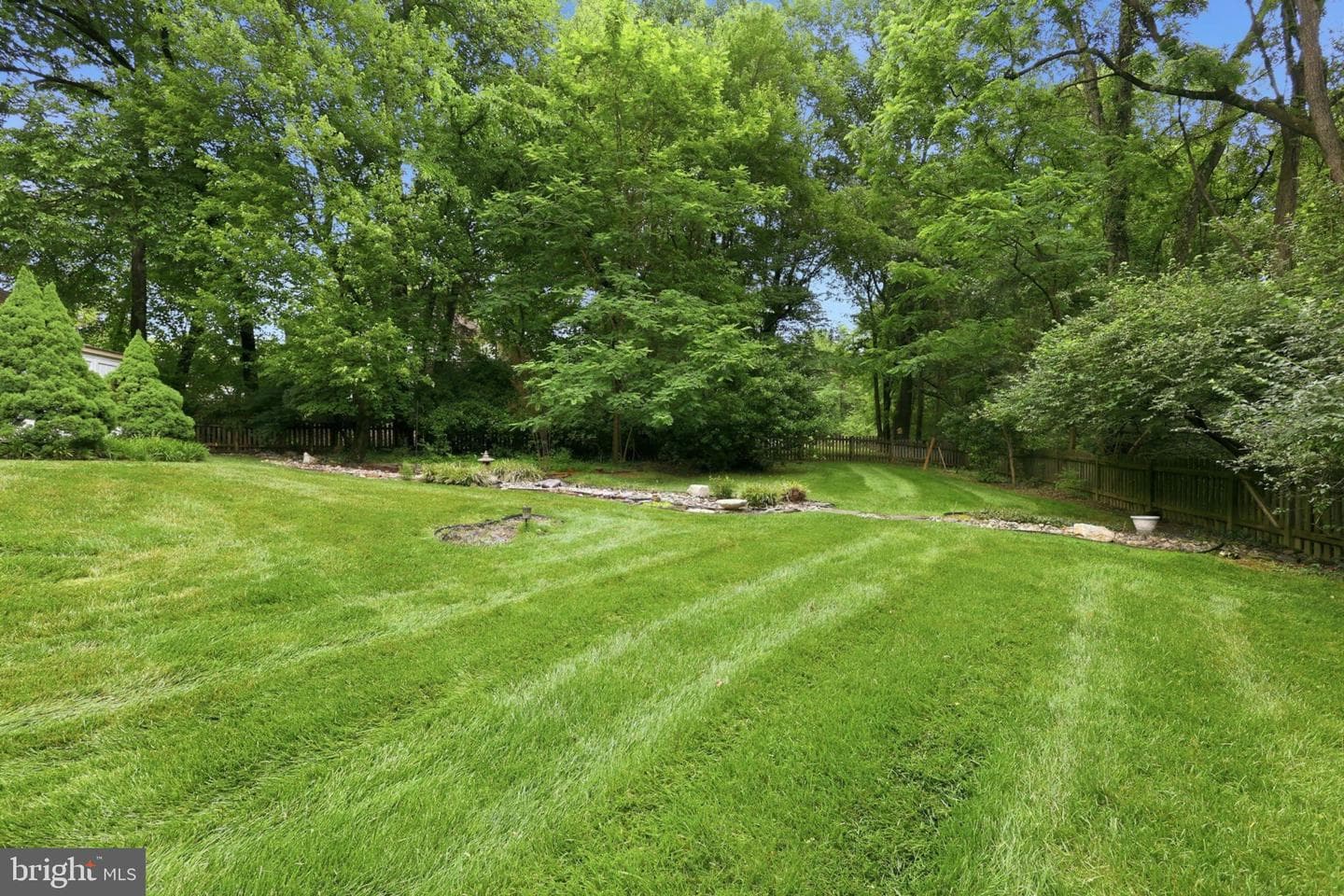 11913 Holly Spring Drive photo 43