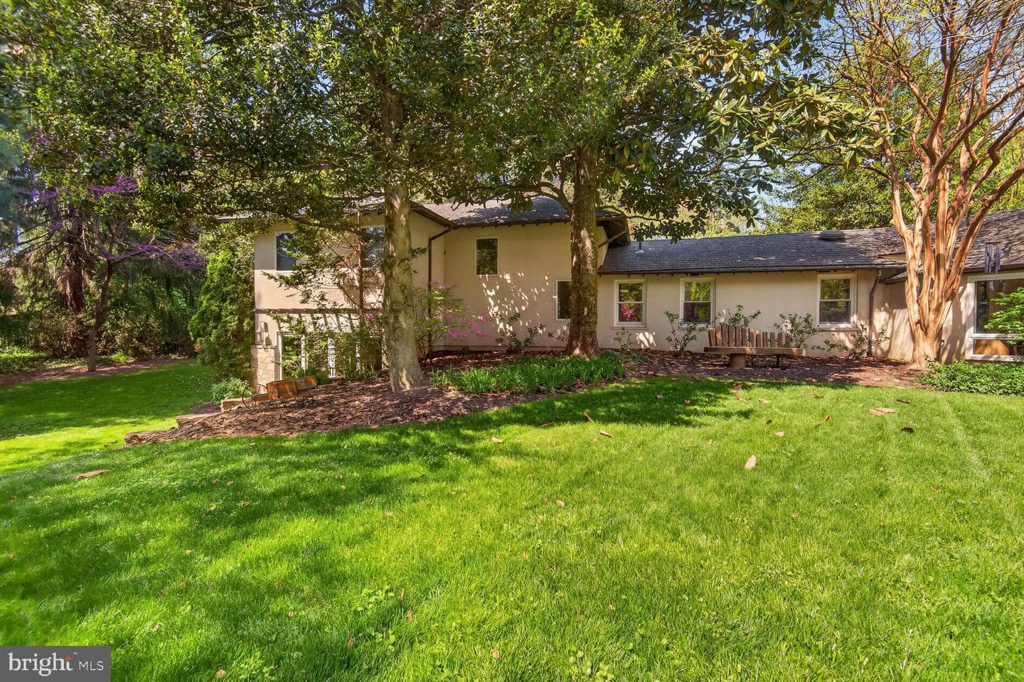 3439 Malbrook Drive photo 4
