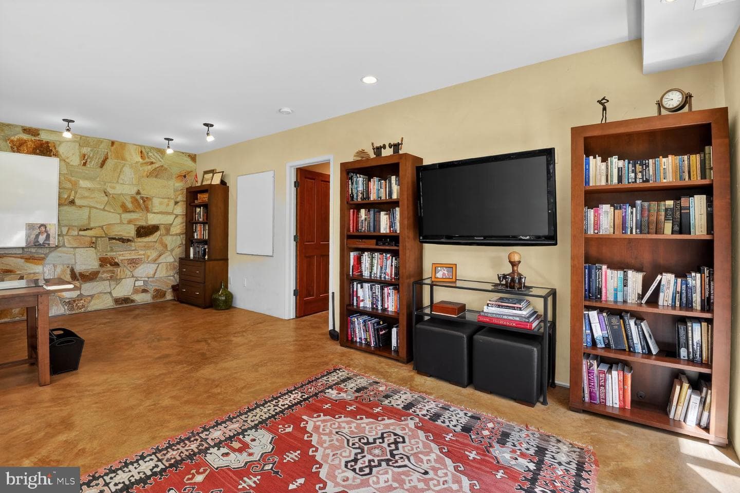 3439 Malbrook Drive photo 44