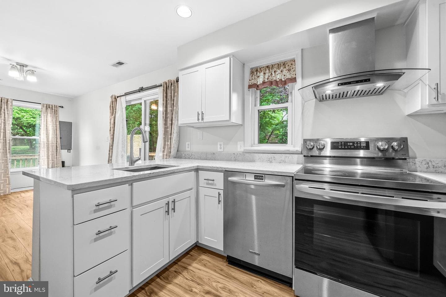 6001 Rabbit Hill Court photo 12