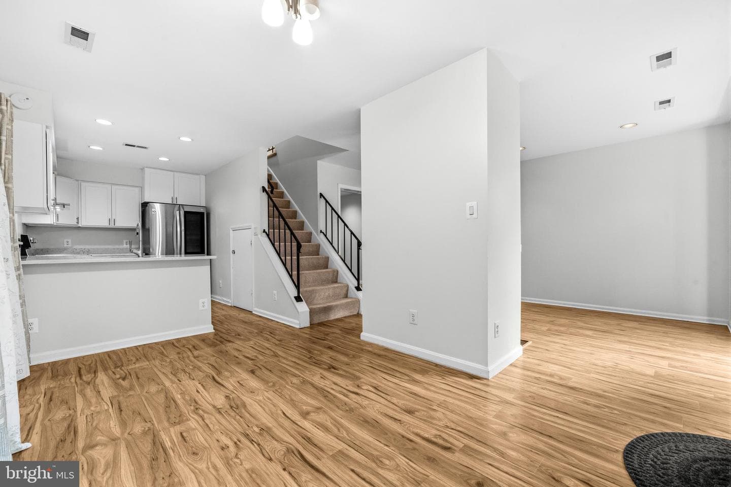 6001 Rabbit Hill Court photo 8