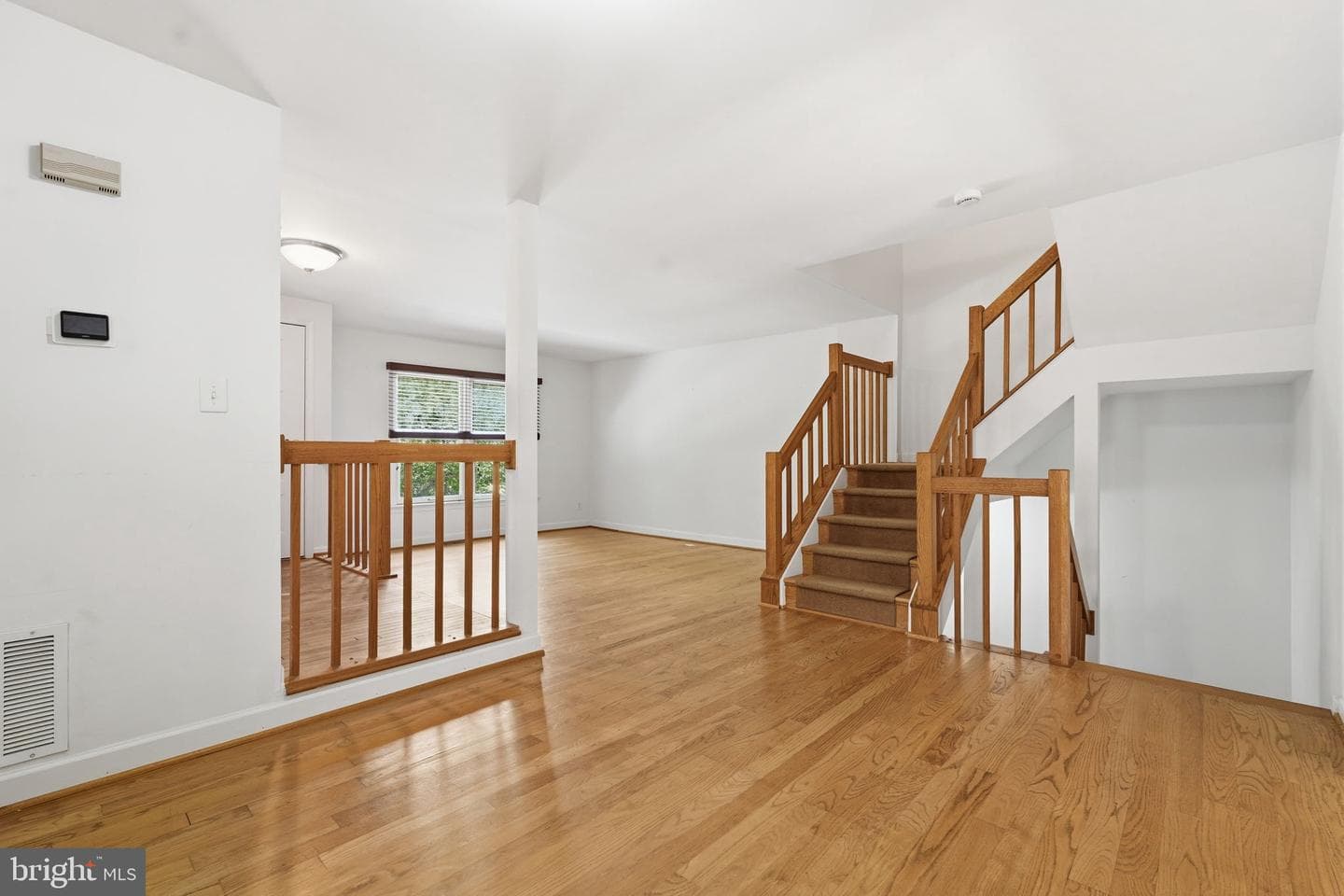 1609 Oak Spring Way photo 10