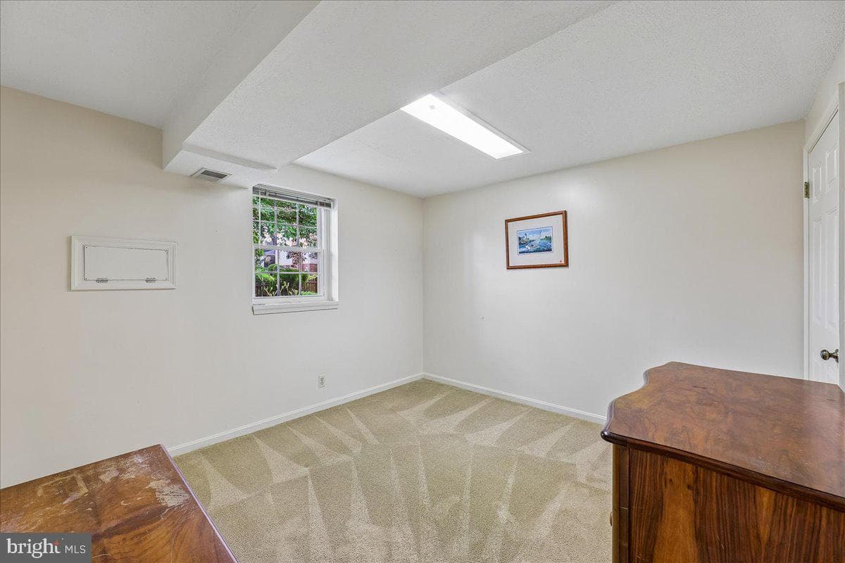 9804 Dansk Court photo 47