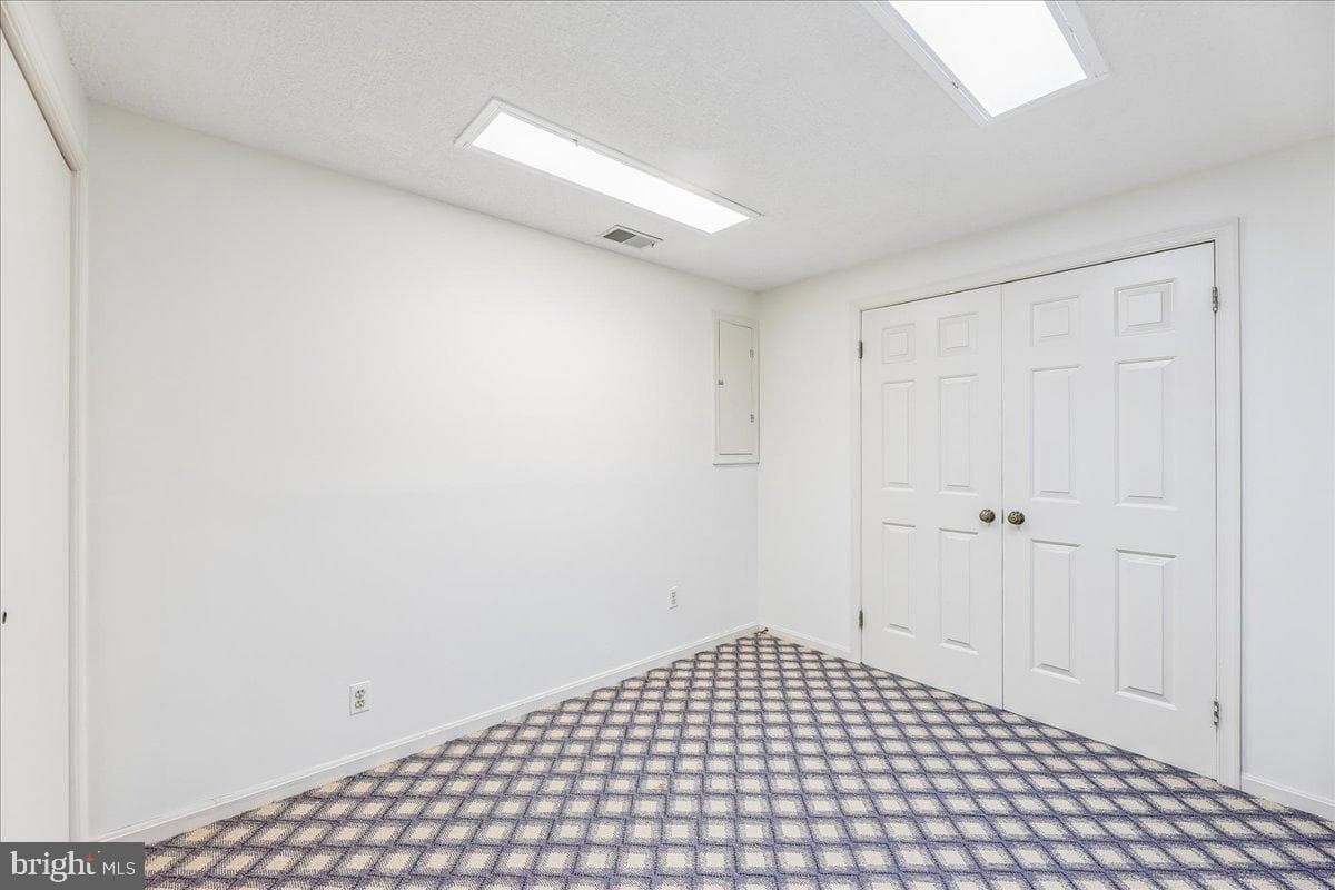 9804 Dansk Court photo 52