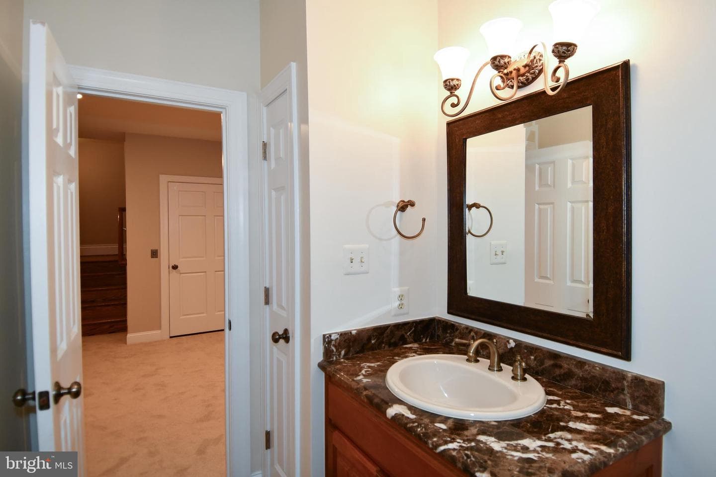 7808 Southdown Road photo 92
