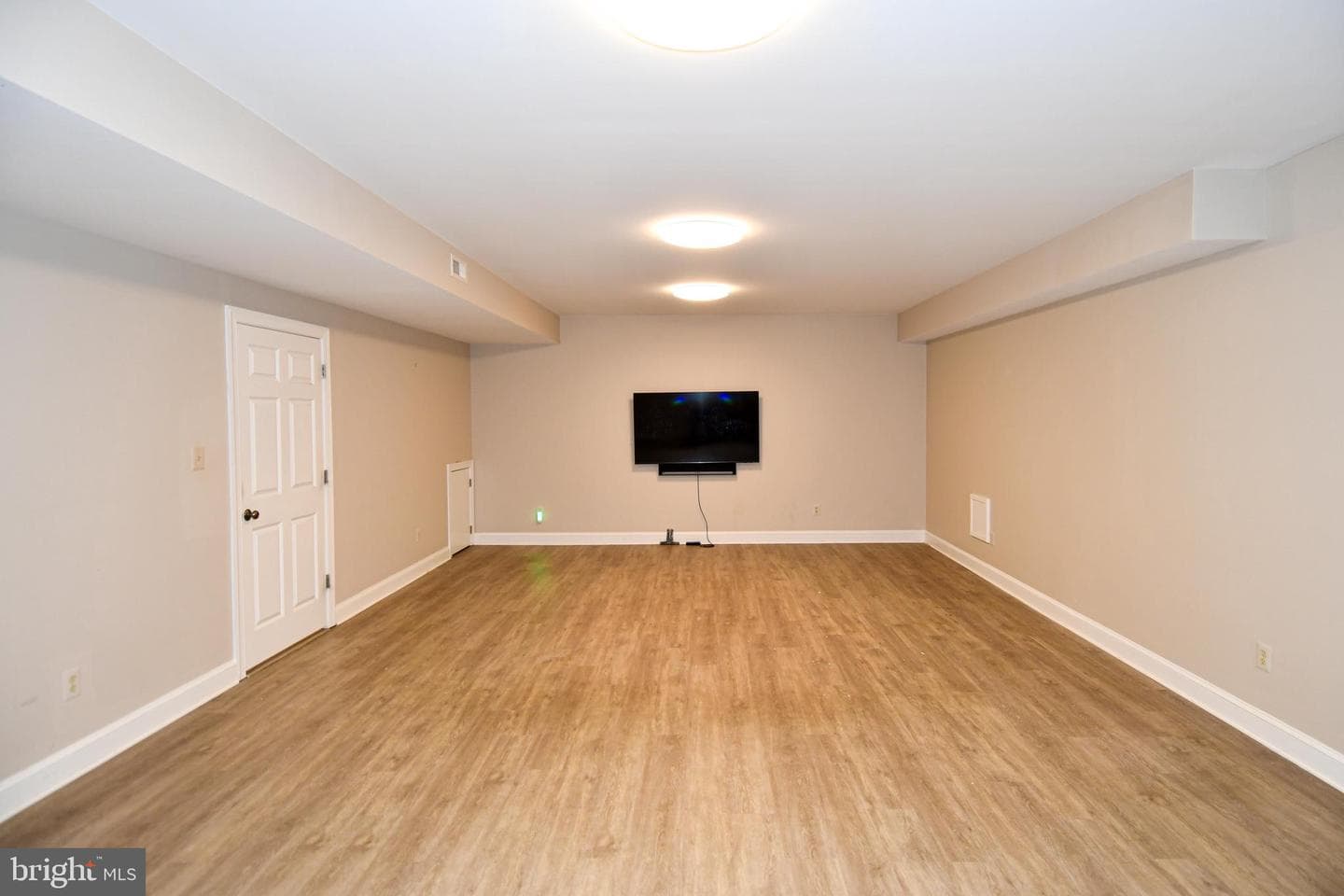 7808 Southdown Road photo 95