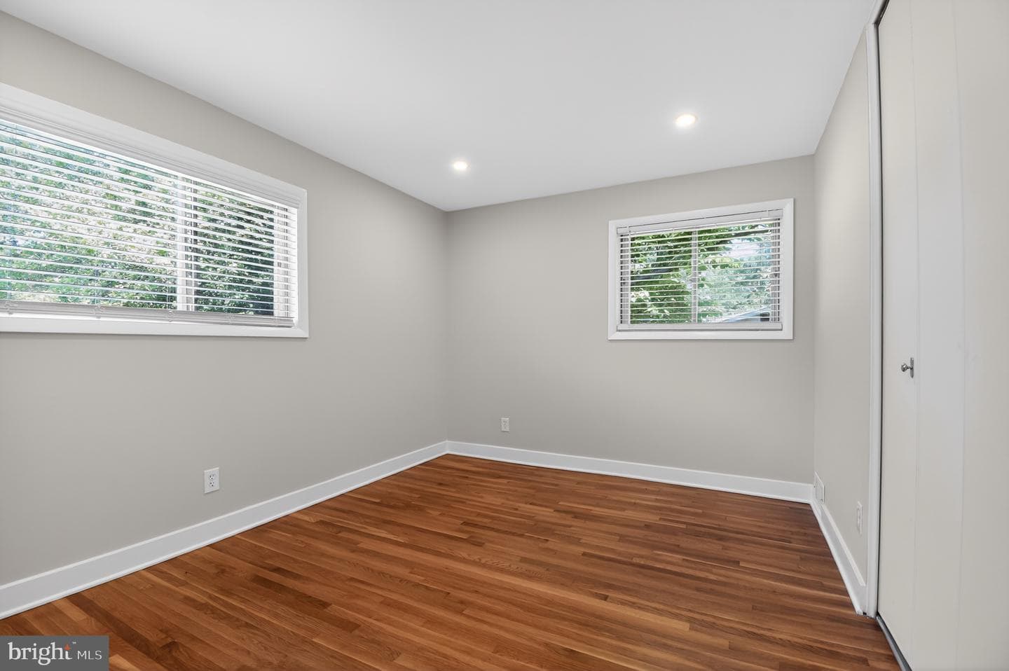8815 Beauchamp Drive photo 25