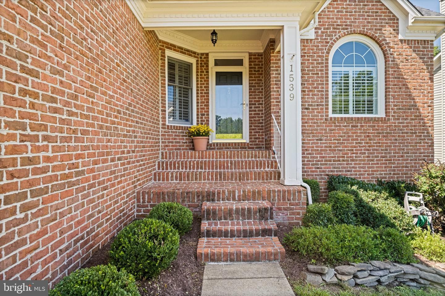 1539 Kingstream Circle, Herndon