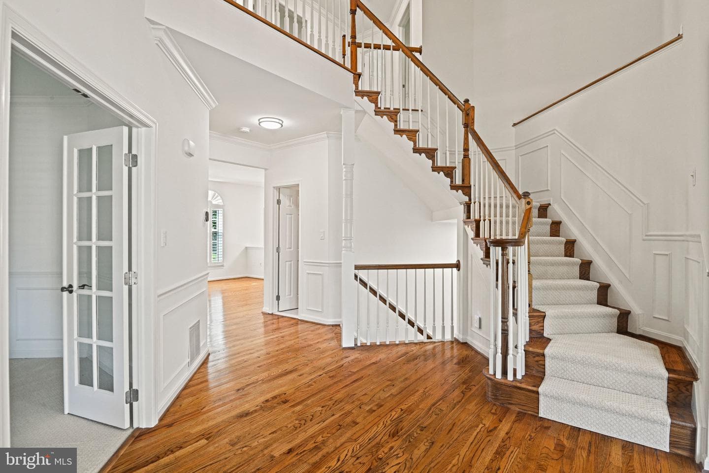 1539 Kingstream Circle photo 3