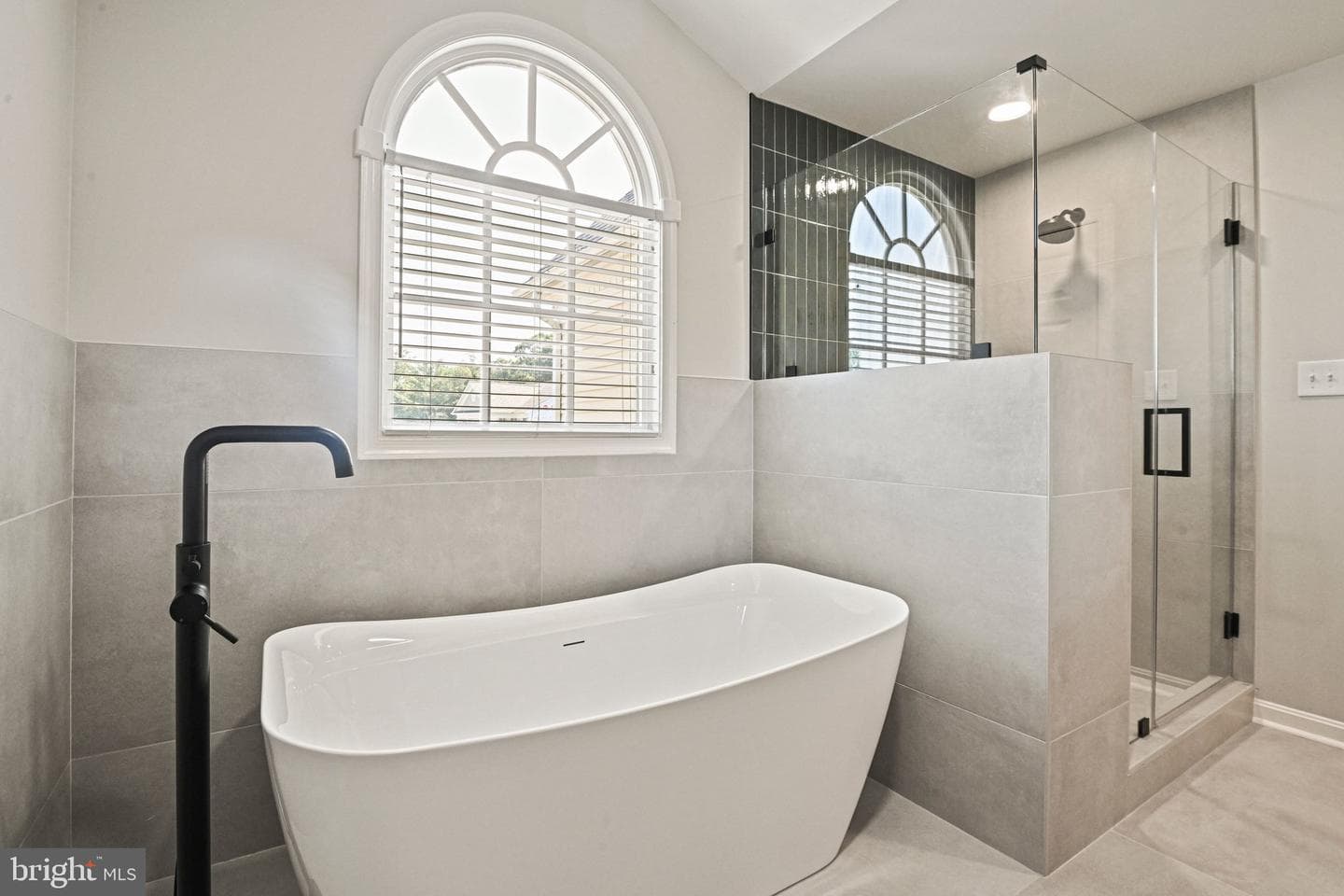 1539 Kingstream Circle photo 32
