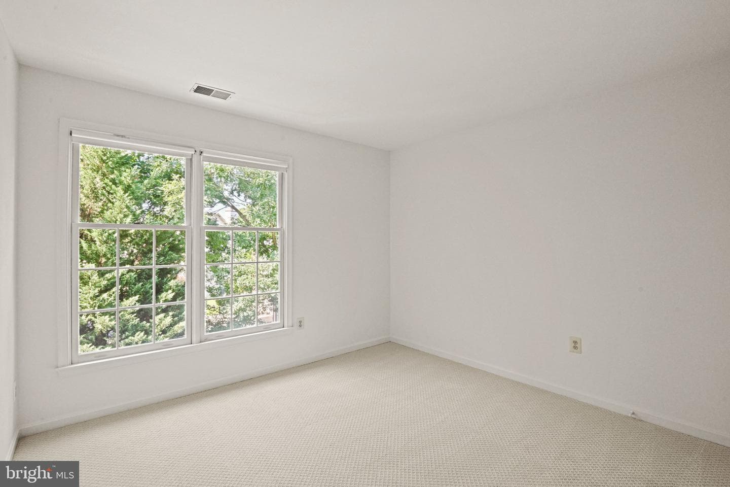 1539 Kingstream Circle photo 35