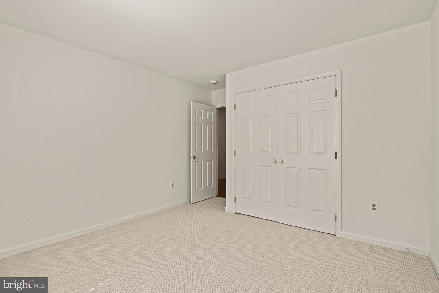 1539 Kingstream Circle photo 40