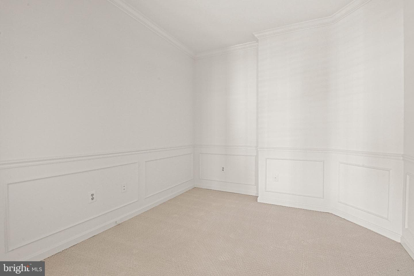 1539 Kingstream Circle photo 7