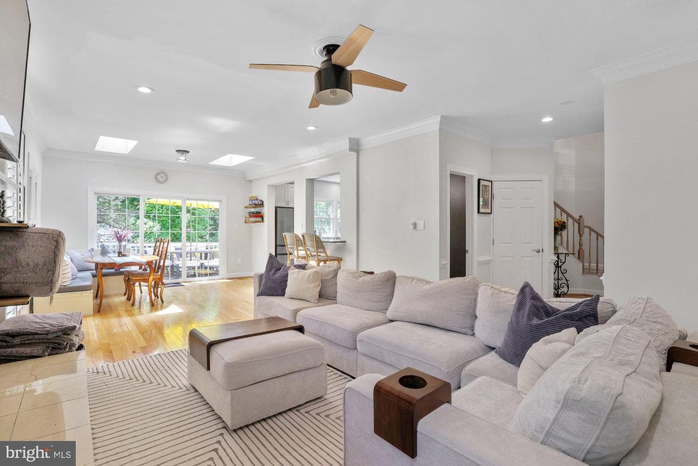6732 Churchill Road photo 21