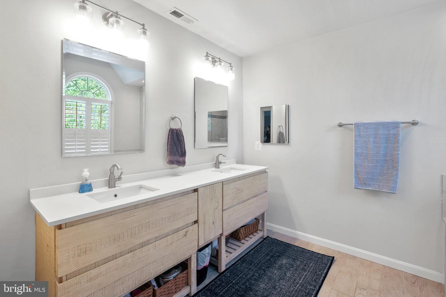 6732 Churchill Road photo 34