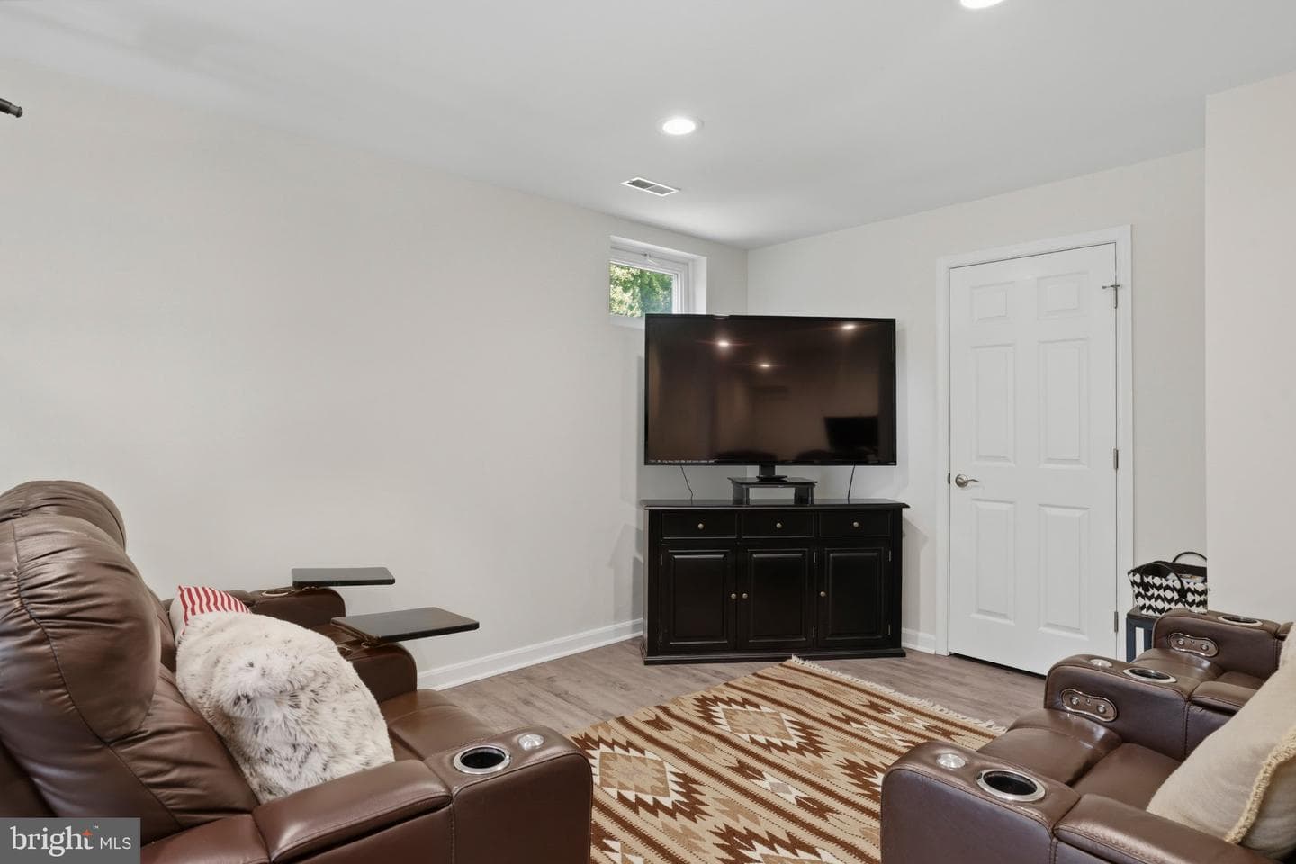 6732 Churchill Road photo 49