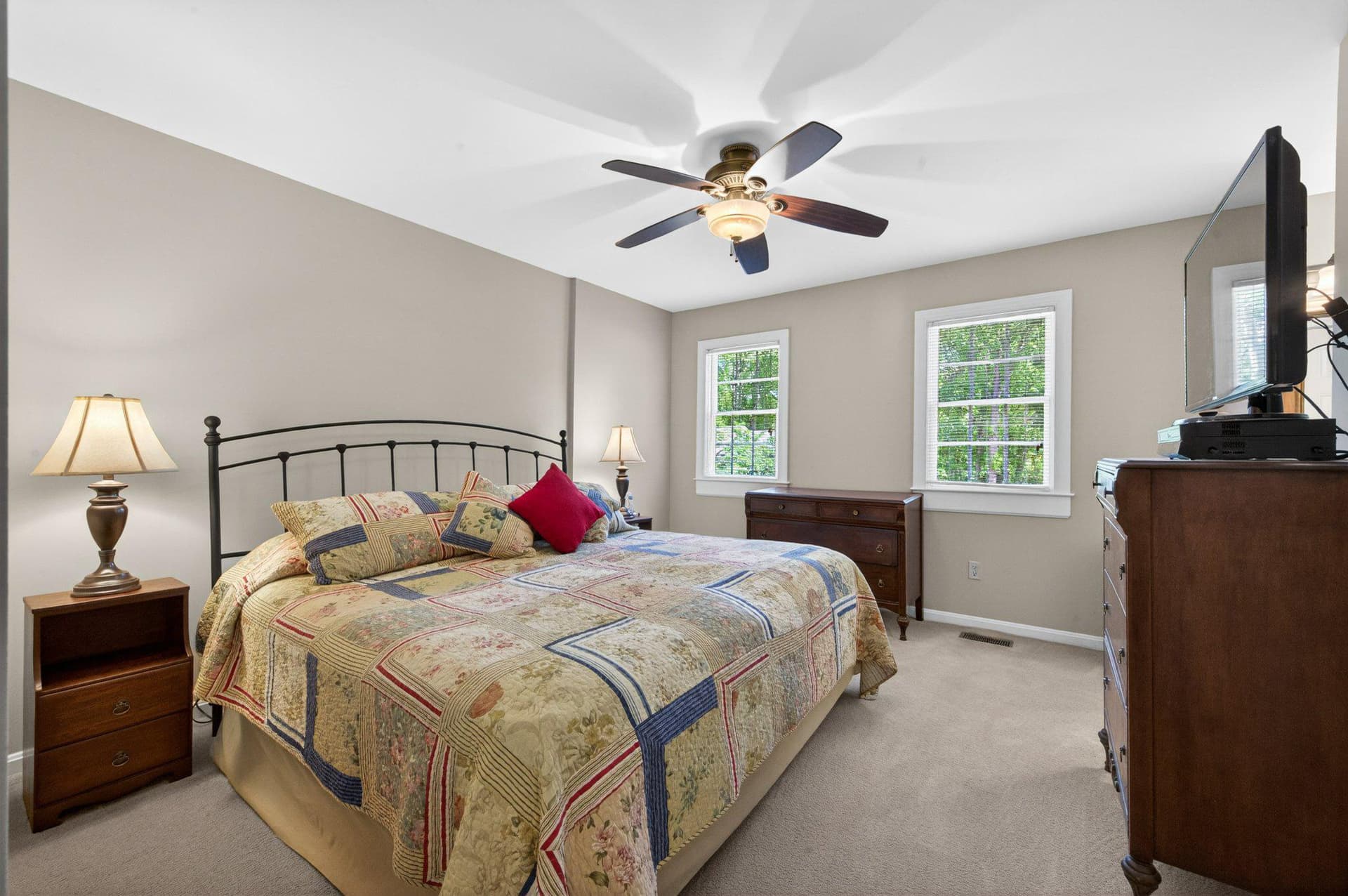 11737 Dry River Court photo 4