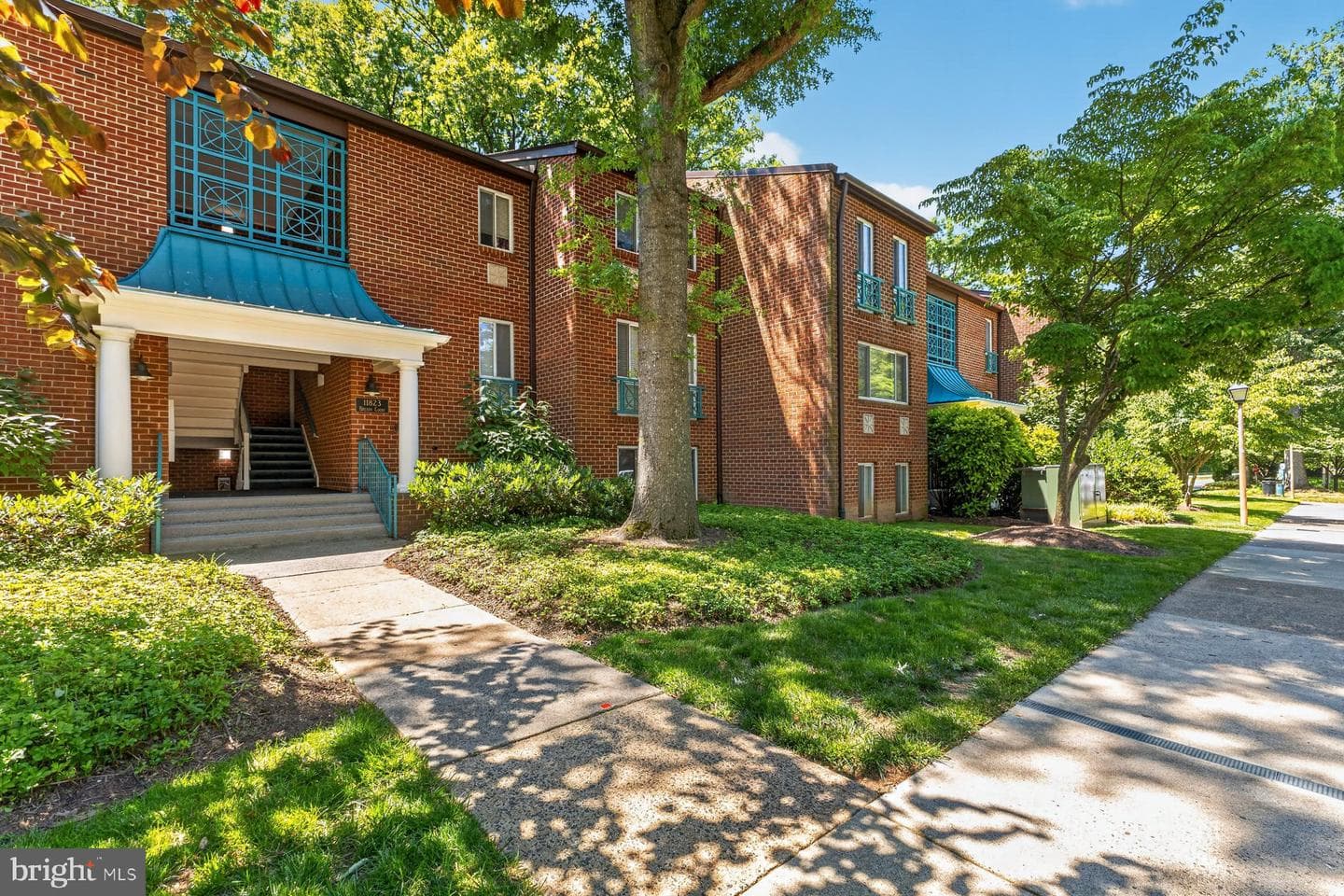 11823 Breton Court #1a photo 2