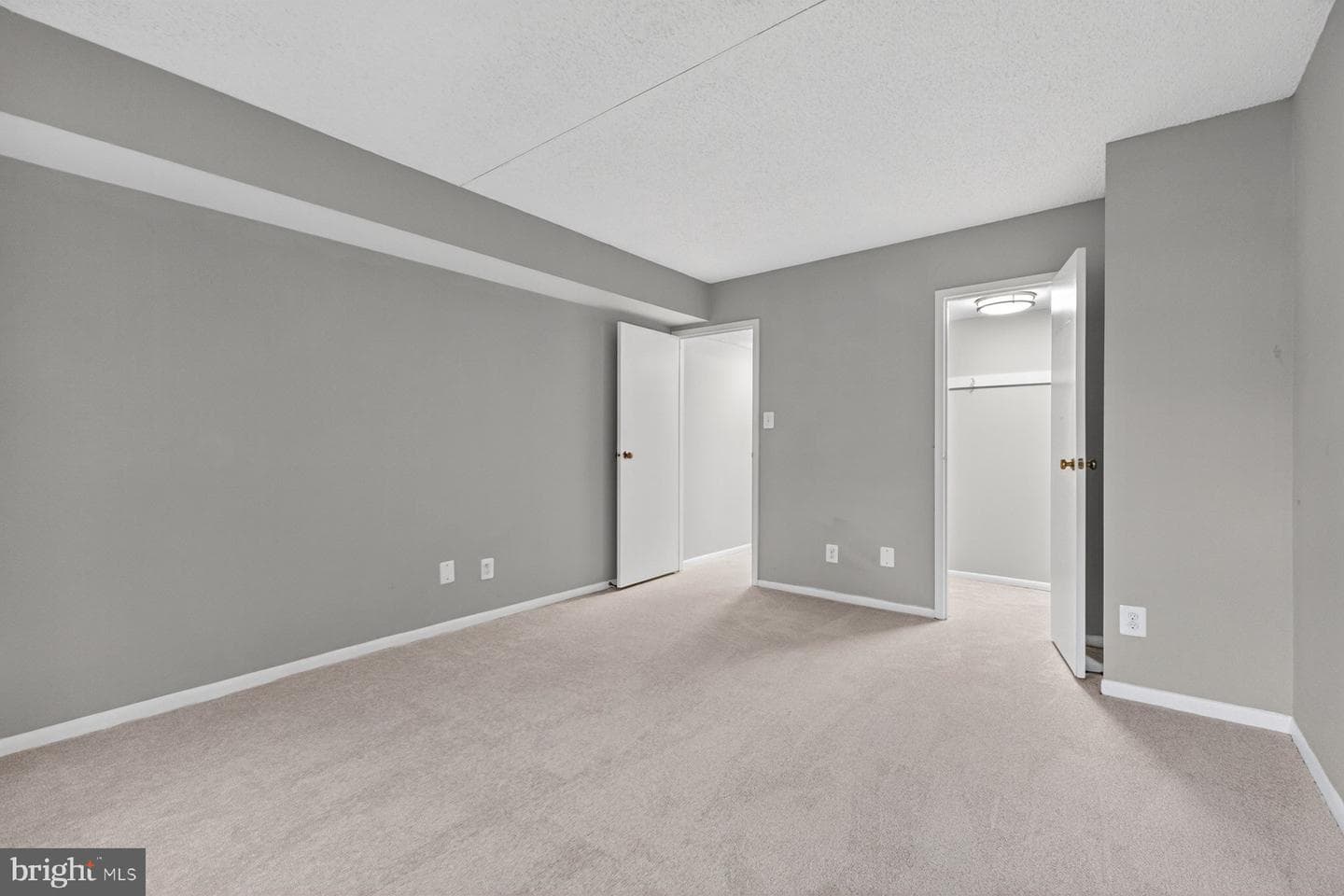 11823 Breton Court #1a photo 25
