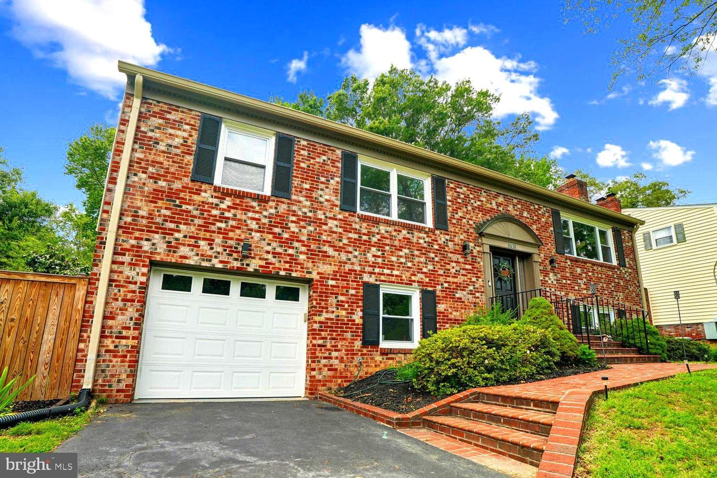 8638 Vernon Avenue, Alexandria