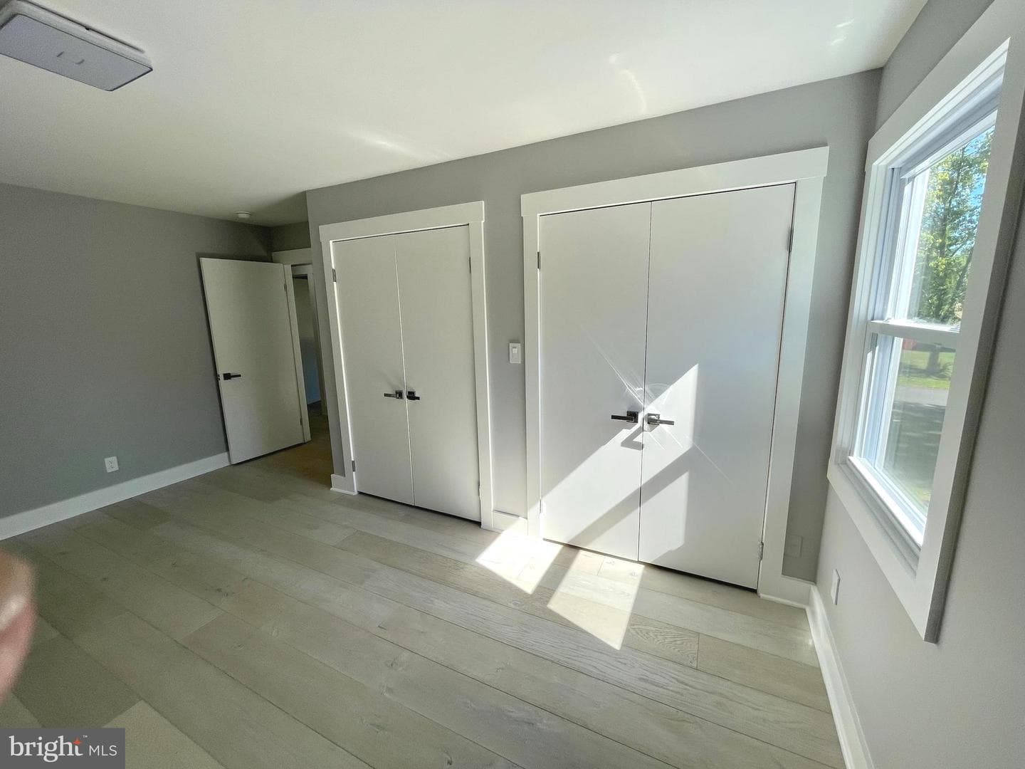 8638 Vernon Avenue photo 22