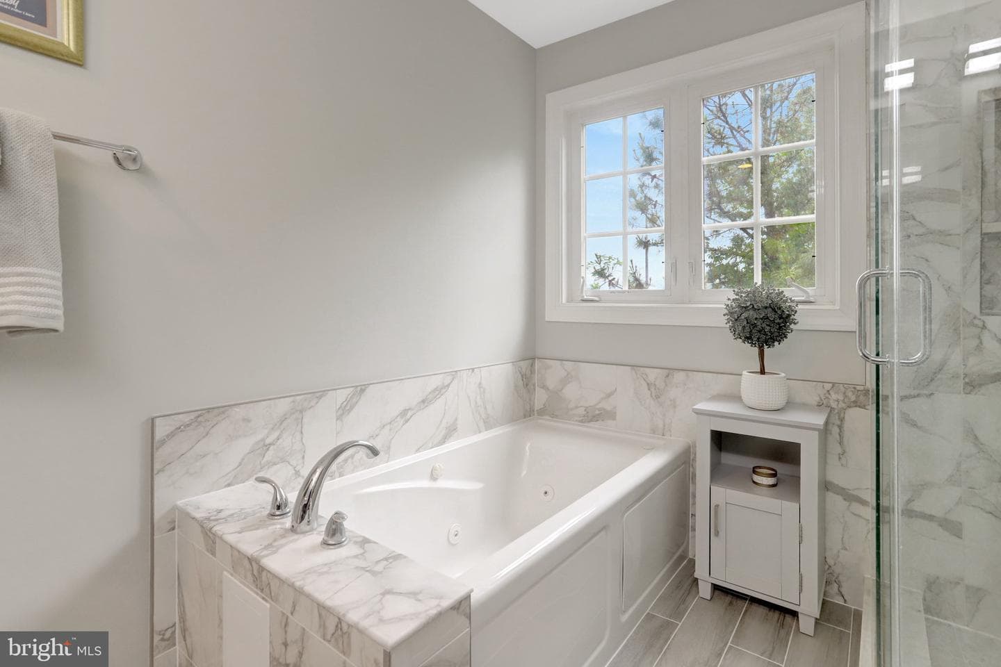 4694 Helen Winter Terrace photo 27