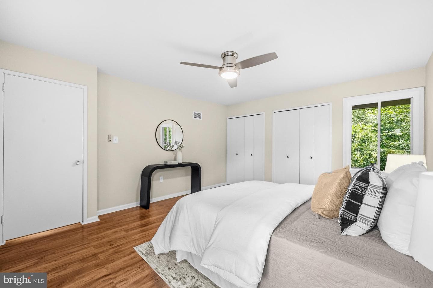 7802 Appledore Court photo 33