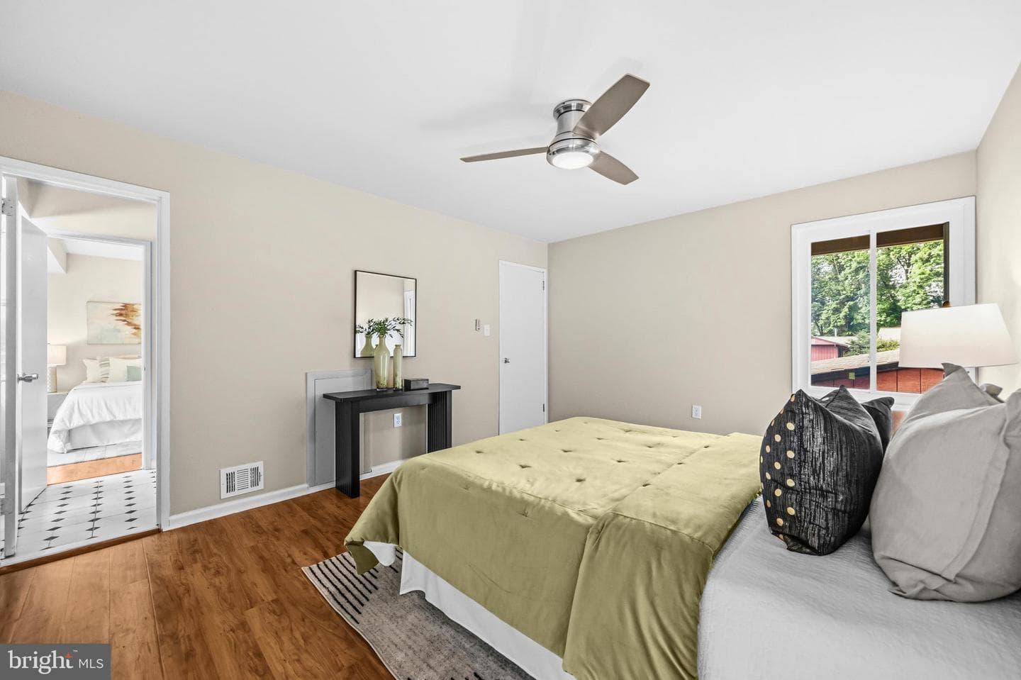 7802 Appledore Court photo 41