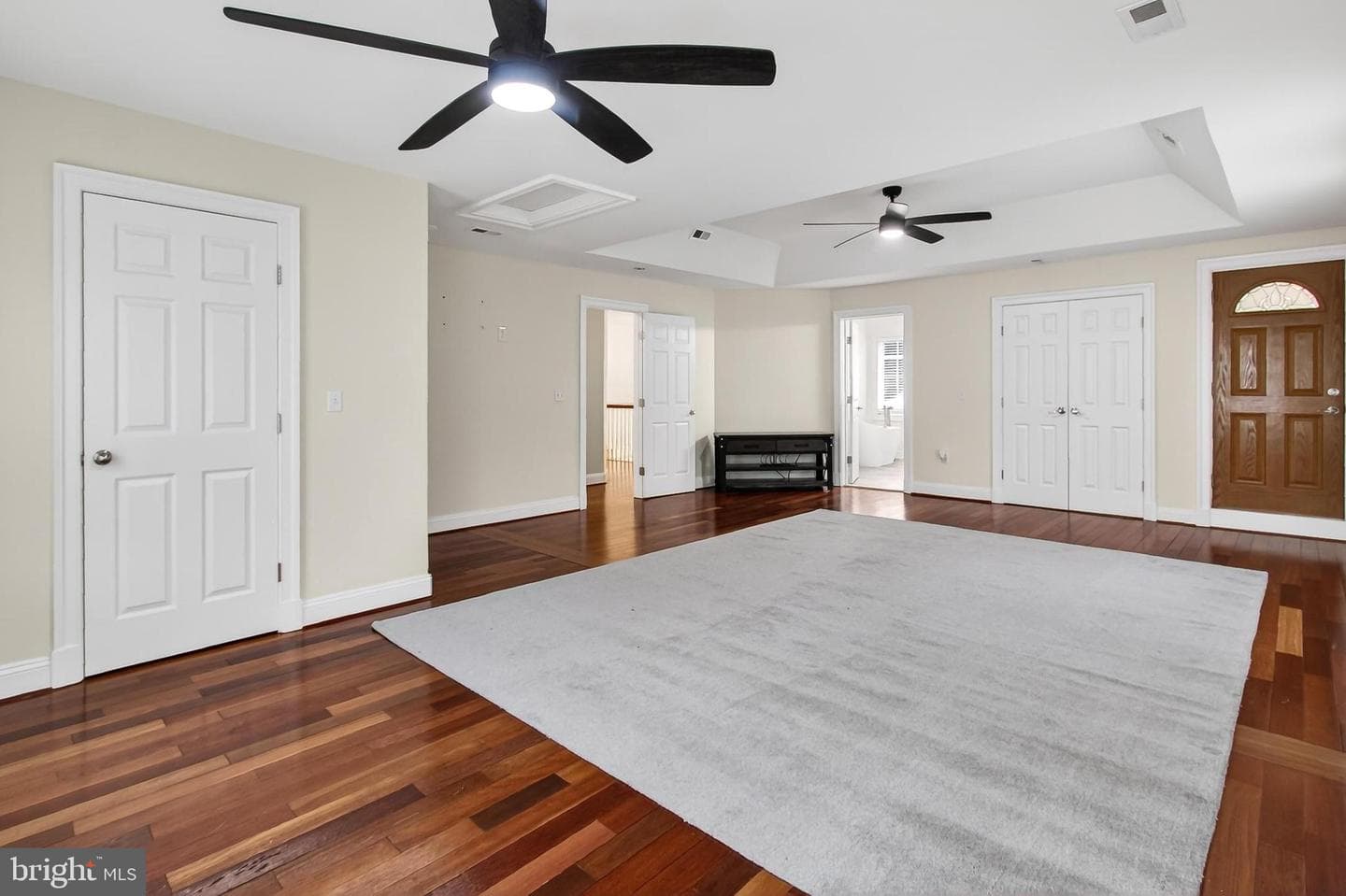 7705 Magarity Road photo 28