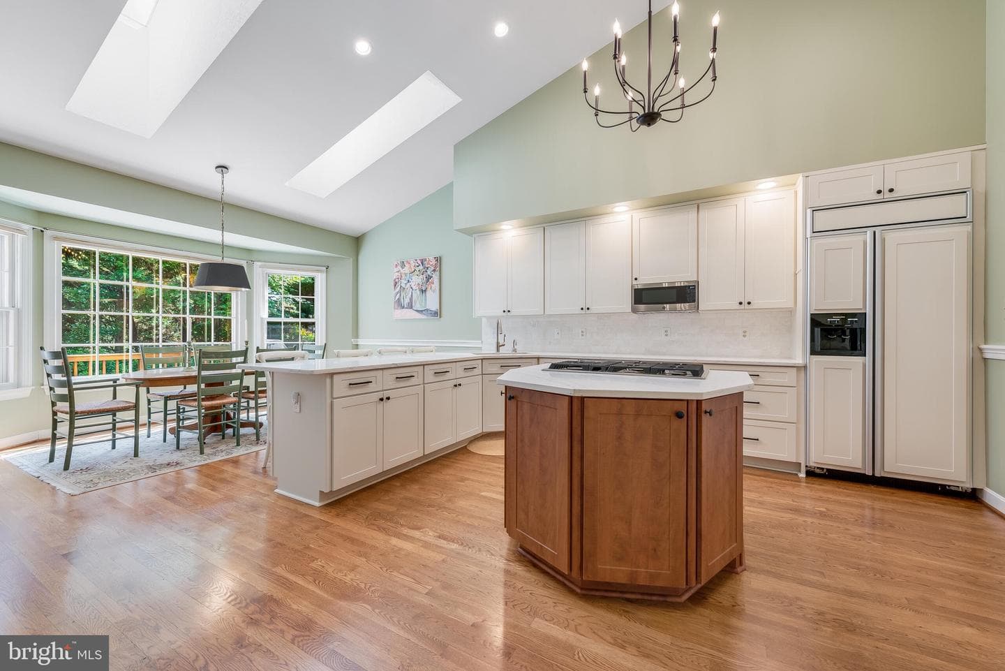 2028 Spring Branch Drive photo 7