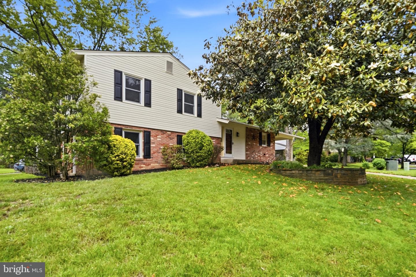 8416 Danford Court photo 2