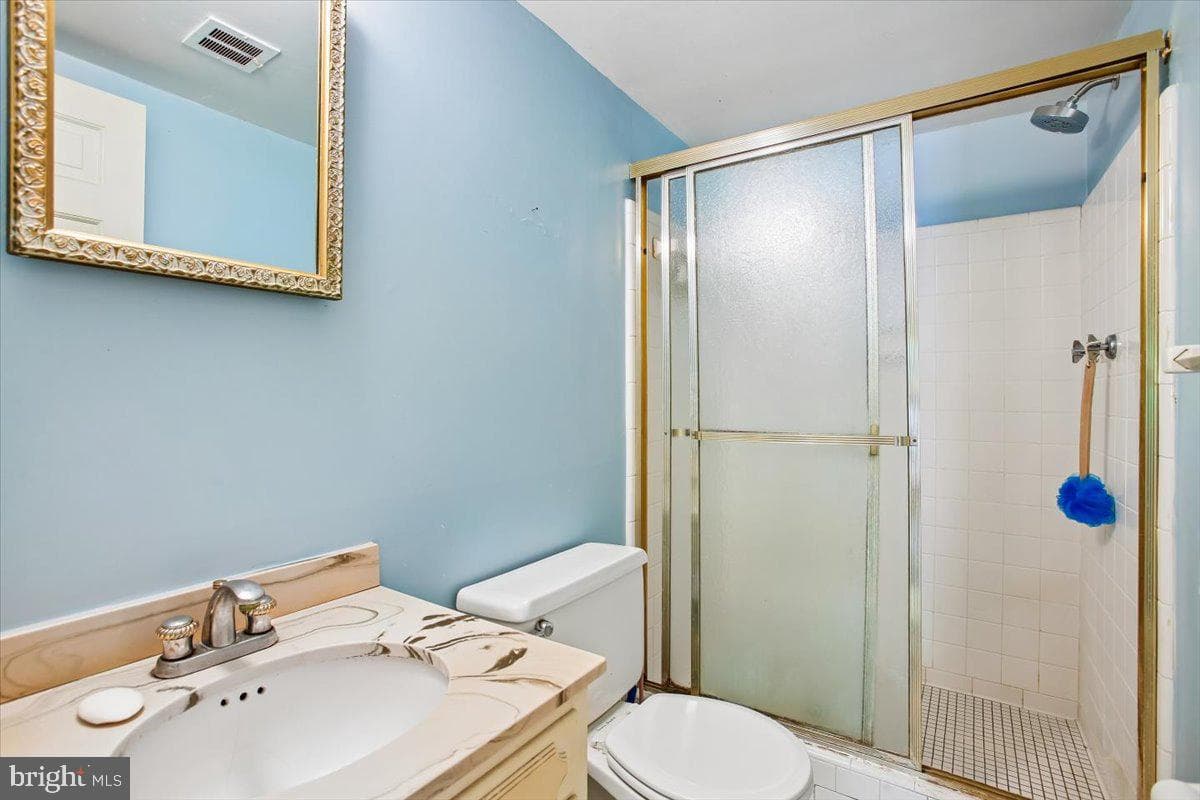 6220 Hardy Drive photo 25